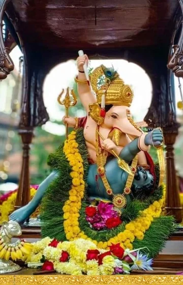 Rudragarjana Dhol Tasha Pathak Shrimant Bhausaheb Rangari Ganapati Trust